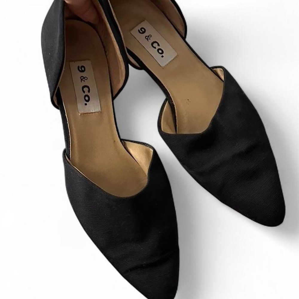 Nine & Co vintage pointed toe ballet flats in black